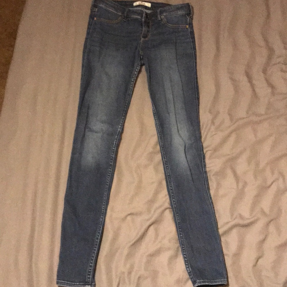 Hollister jeans